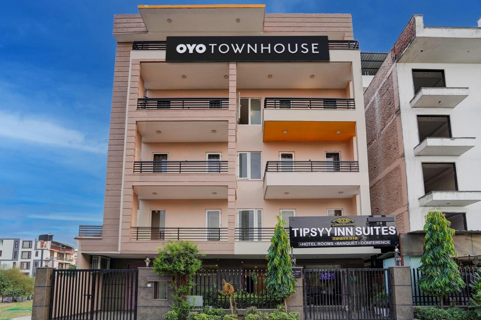Super Townhouse Sector 57 Near Bestech Central Square Mall Gurgaon Exterior foto