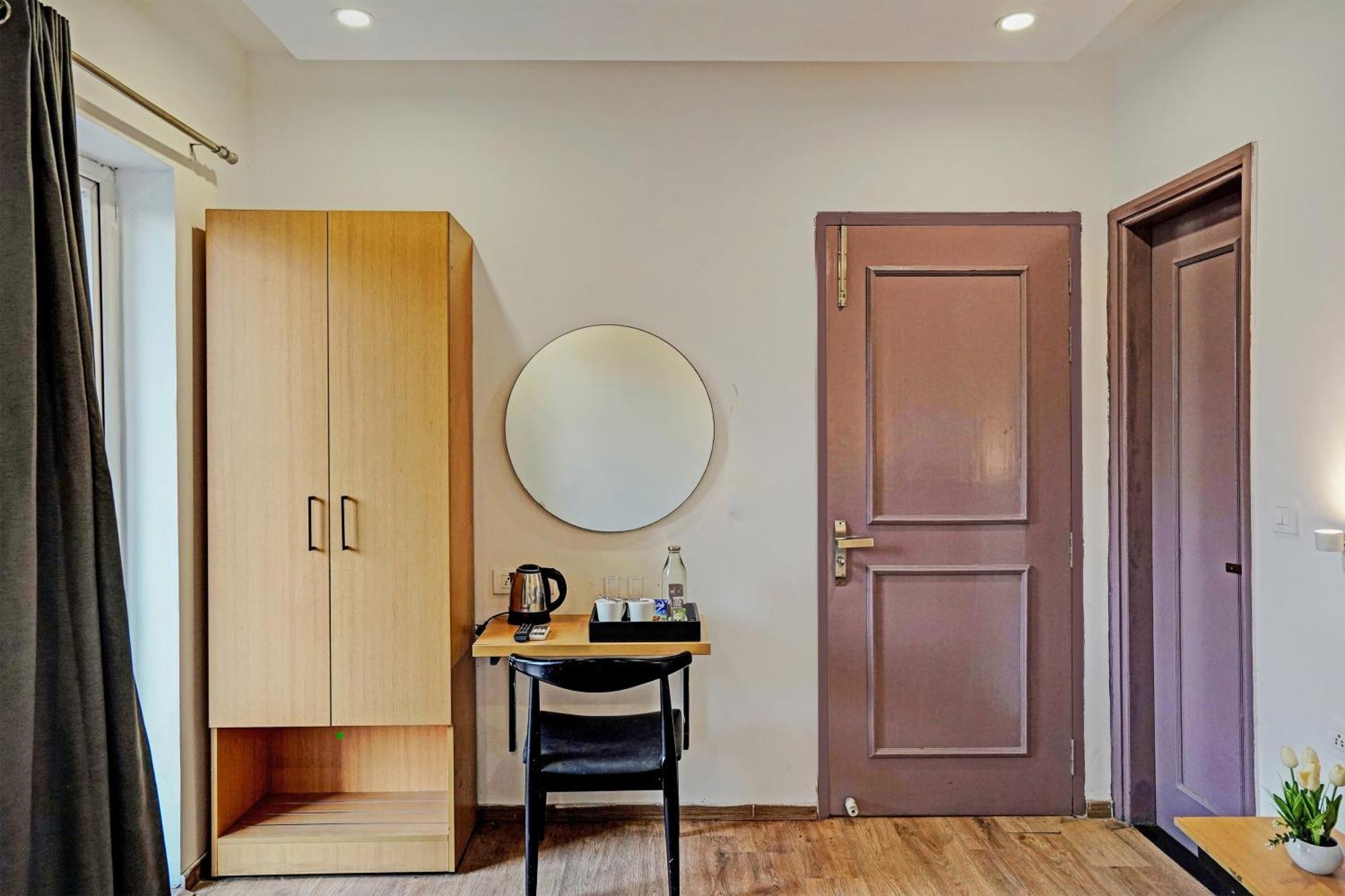 Super Townhouse Sector 57 Near Bestech Central Square Mall Gurgaon Exterior foto